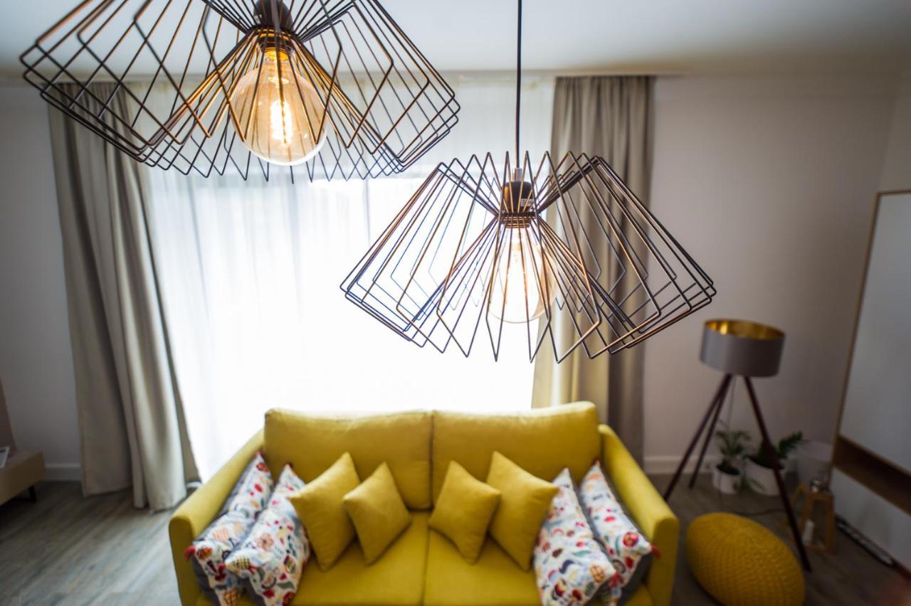 Sarah Deluxe Apartment In Silver Mountain Пояна-Брашов Экстерьер фото